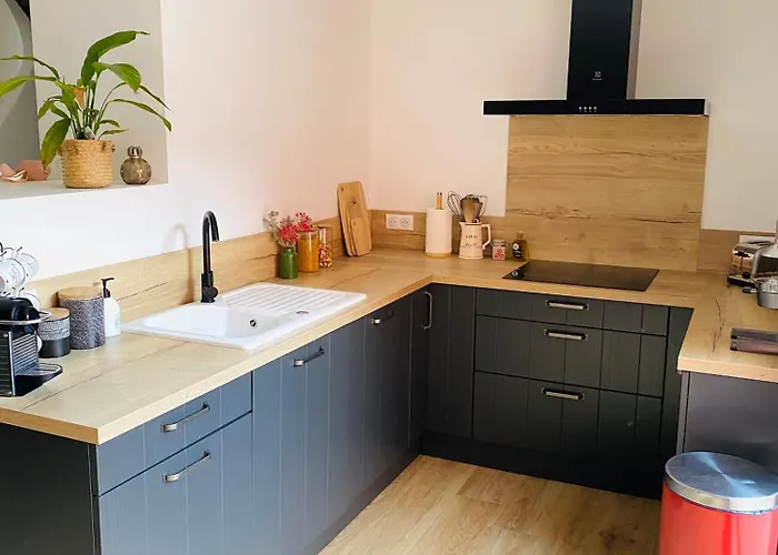 Le Patio 펜션 Cébazan